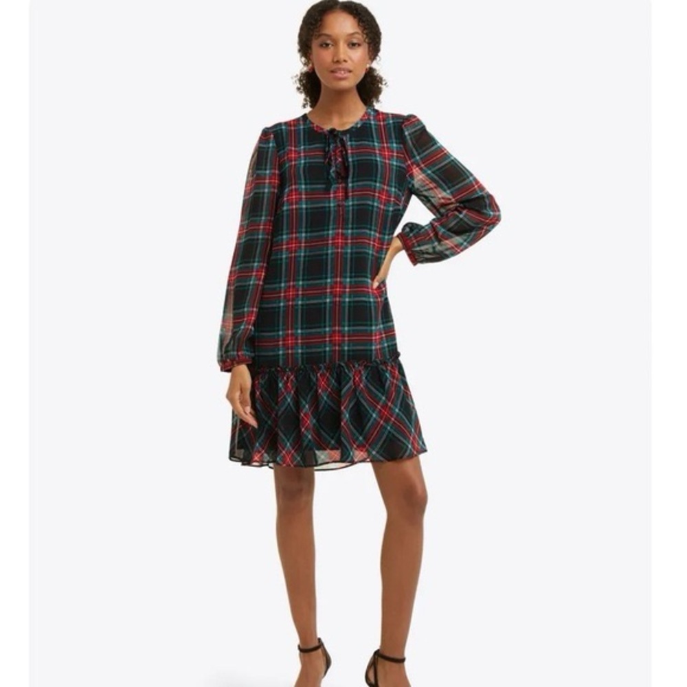 EUC Draper James Holiday Inspired Plaid Ruffled Dress